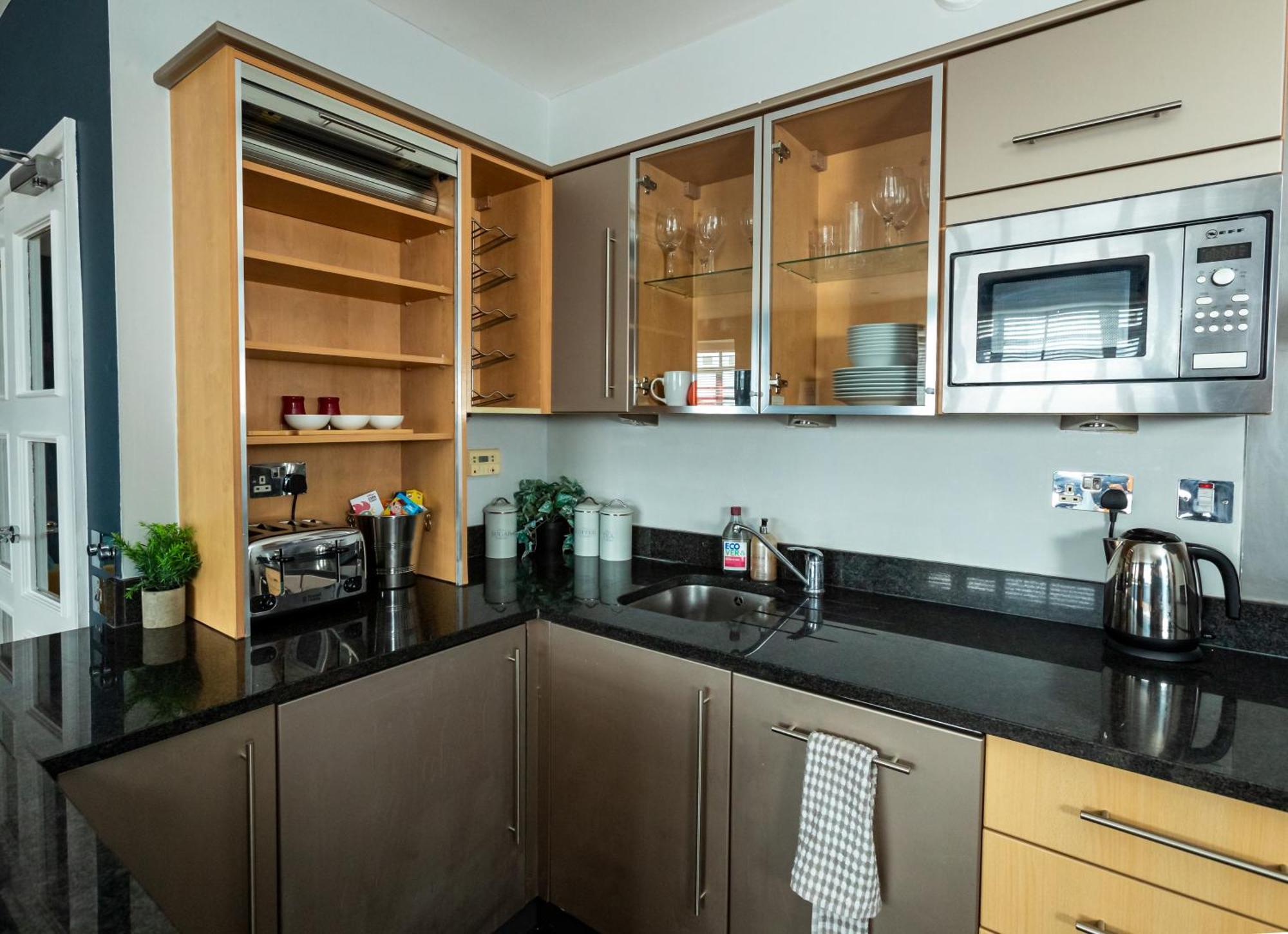 Executive Apartment, City Central برايتون المظهر الخارجي الصورة